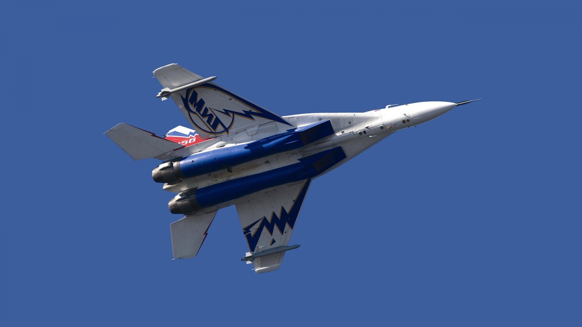 冷面刺客！保罗化身大场面先生，广厦啃下卫冕冠军背后的硬仗密码